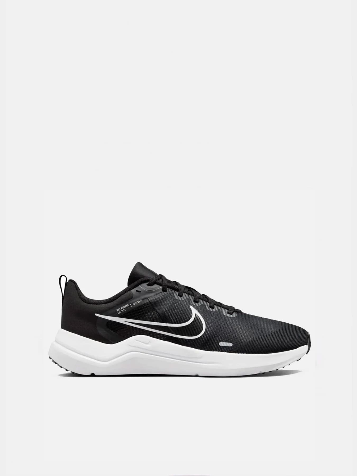 Кроссовки NIKE модель DD9293-001