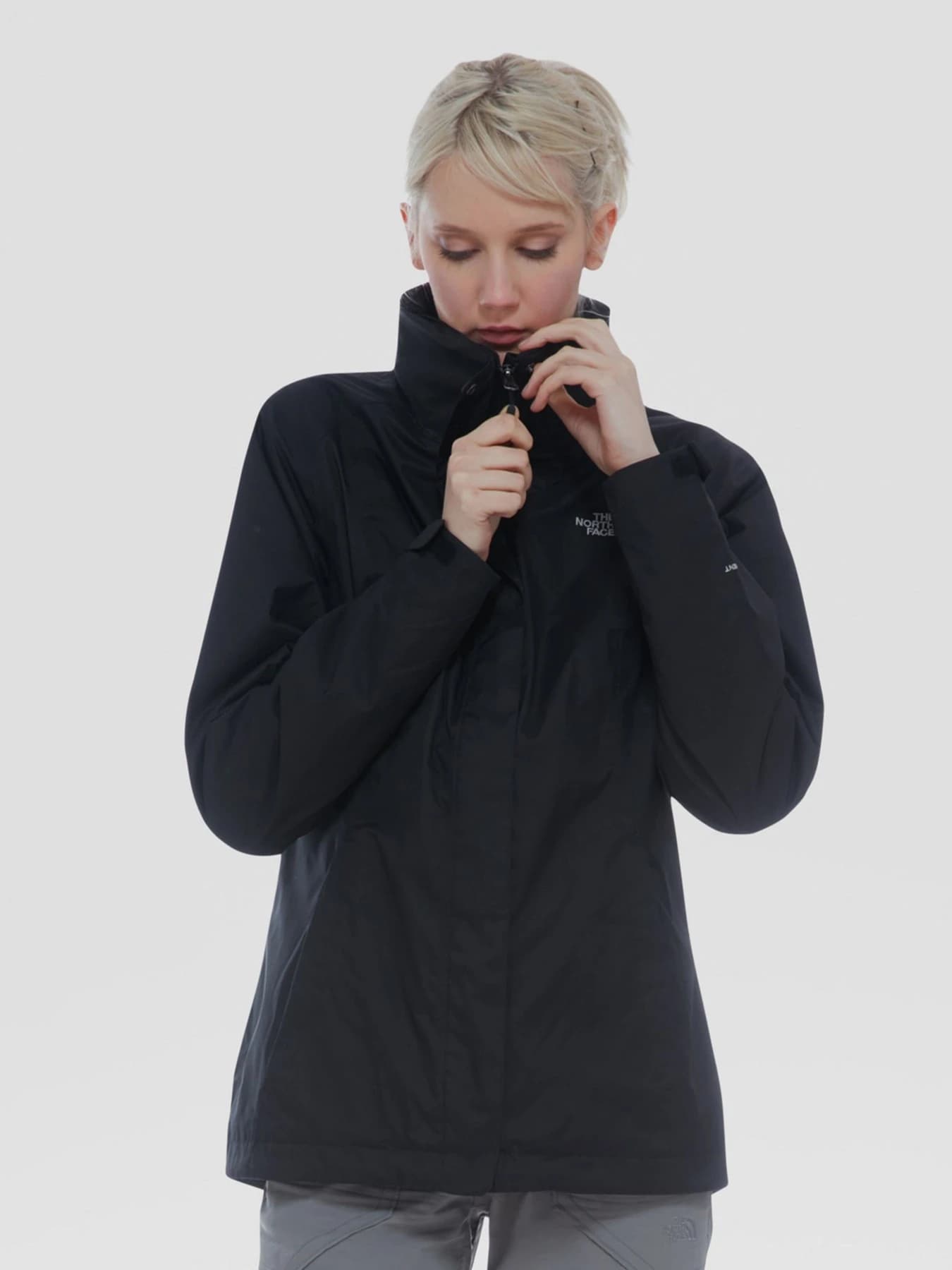 Куртки и дубленки The North Face модель NF00CG56KX71
