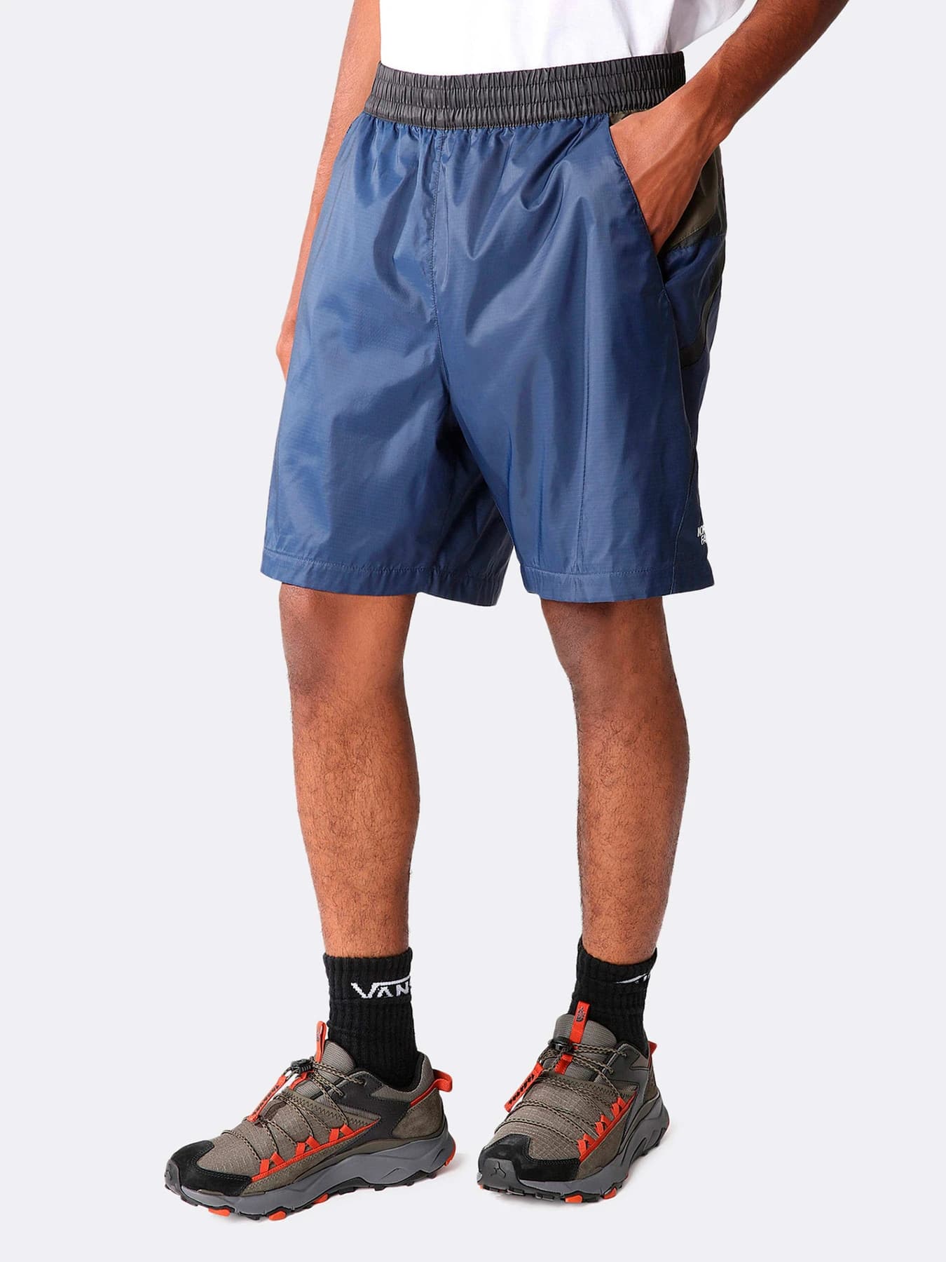 Шорты The North Face модель NF0A7ZY1IT81