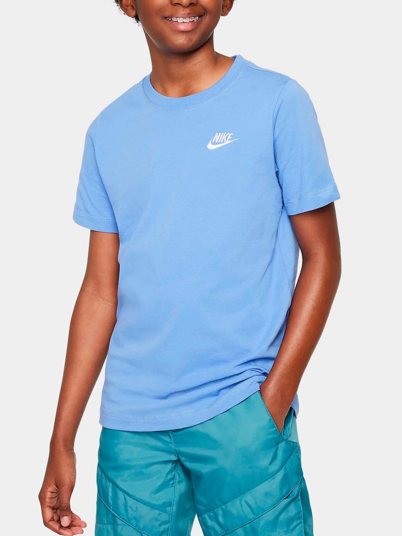 Футболки и поло NIKE модель AR5254-450