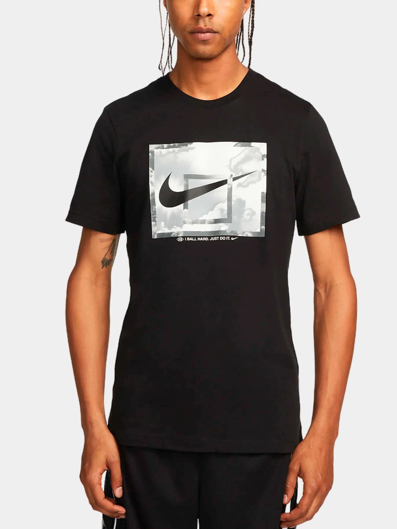 Футболки и поло NIKE модель FJ2338-010