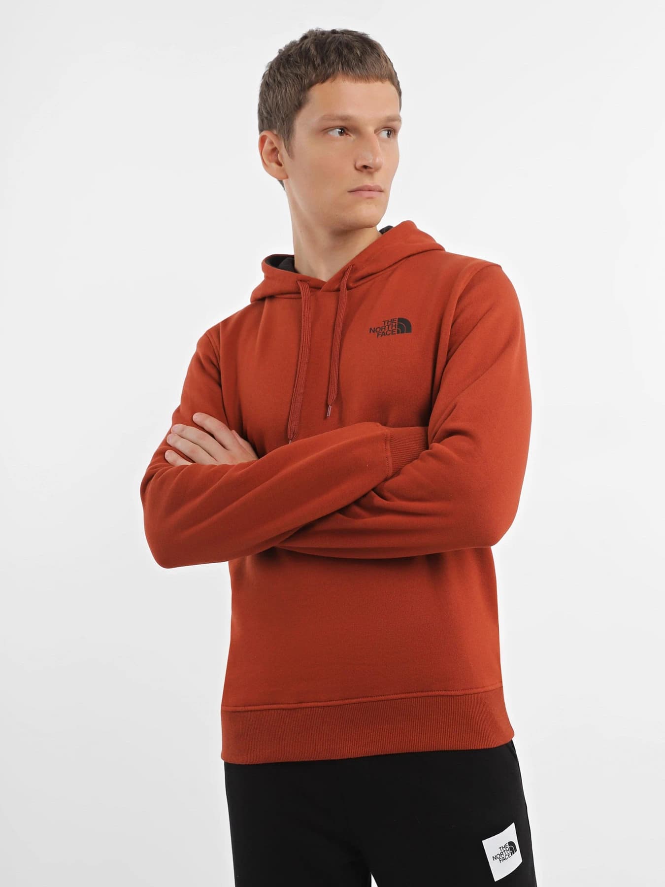 Худи и свитшоты The North Face модель NF0A2TUVUBC1