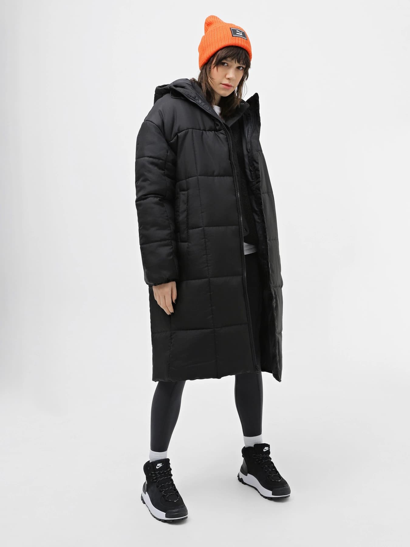 Куртки и дубленки NIKE модель FB7675-010