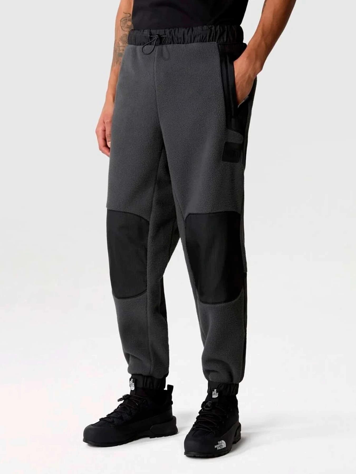 Брюки The North Face модель NF0A852KMN81