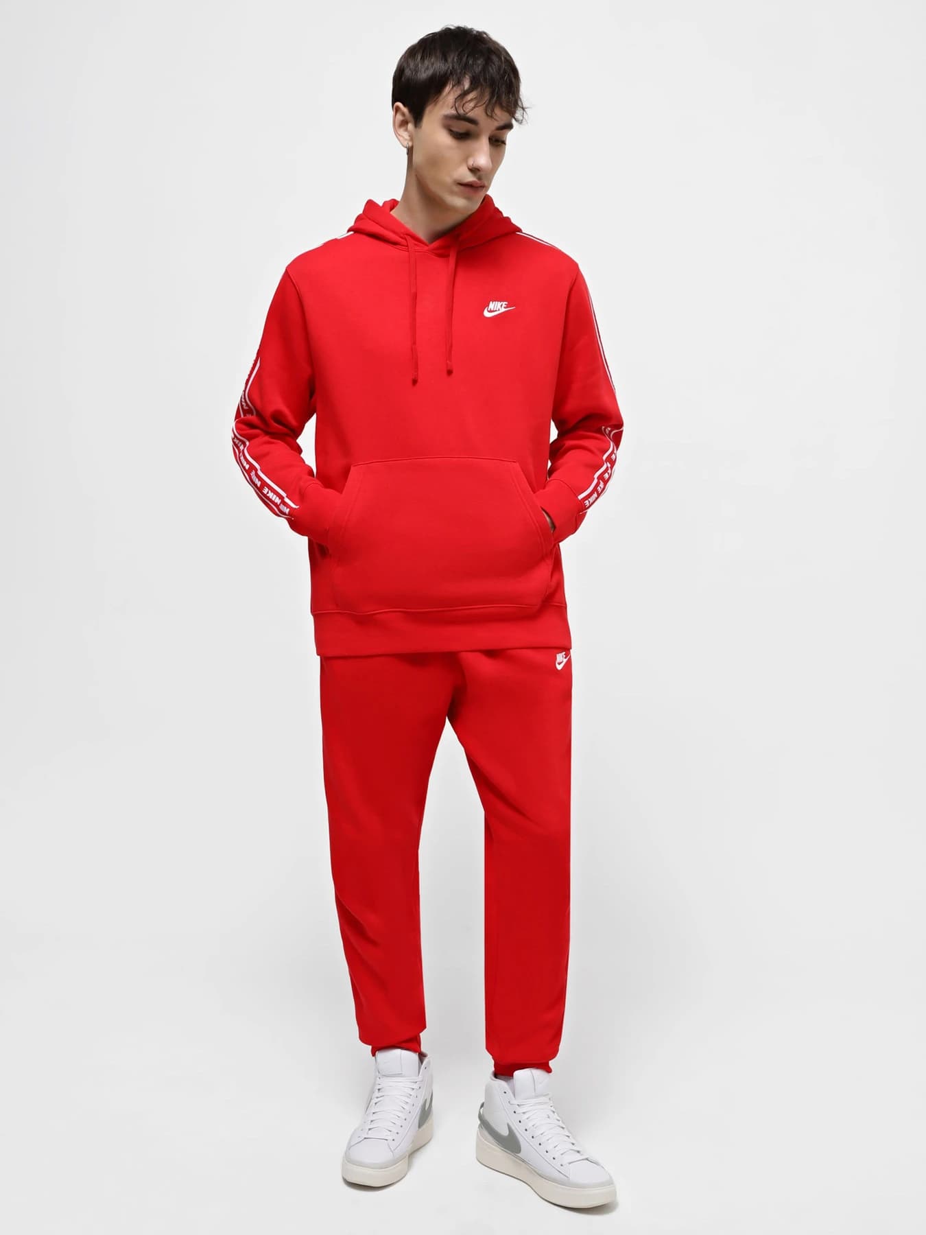 Костюмы NIKE модель FB7296-657