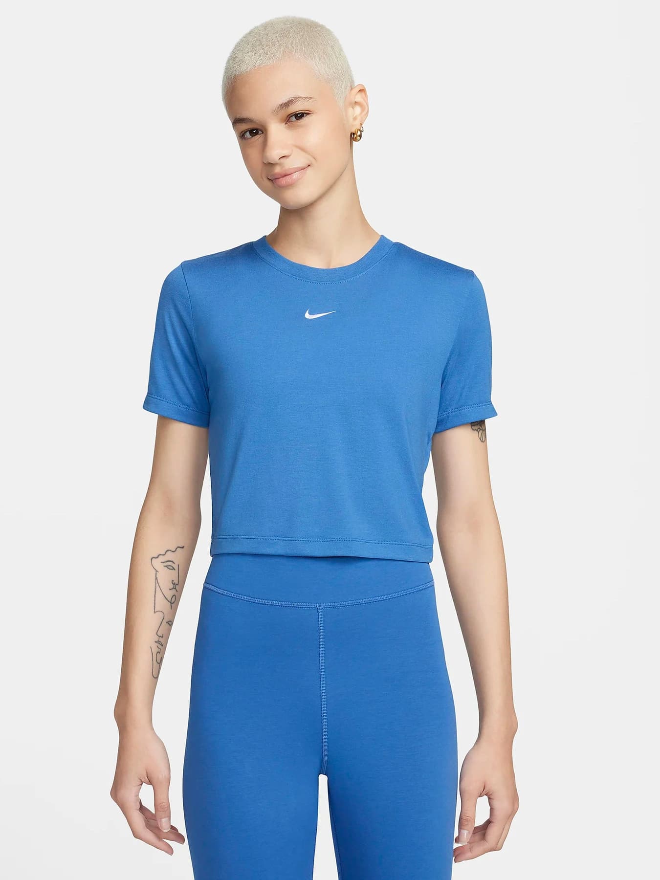 Футболки и поло NIKE модель FB2873-402