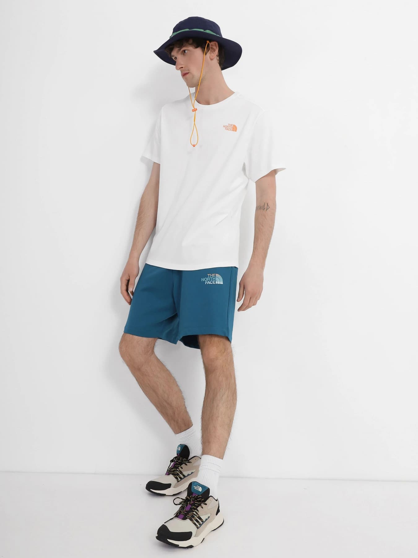 Шорты The North Face модель NF0A83FREFS1