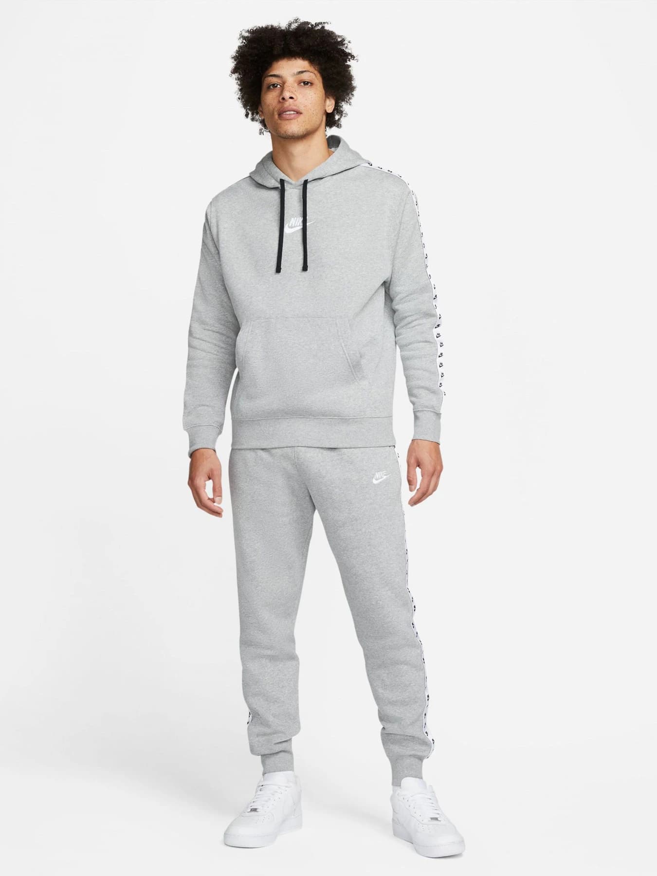 Костюмы NIKE модель DM6838-063