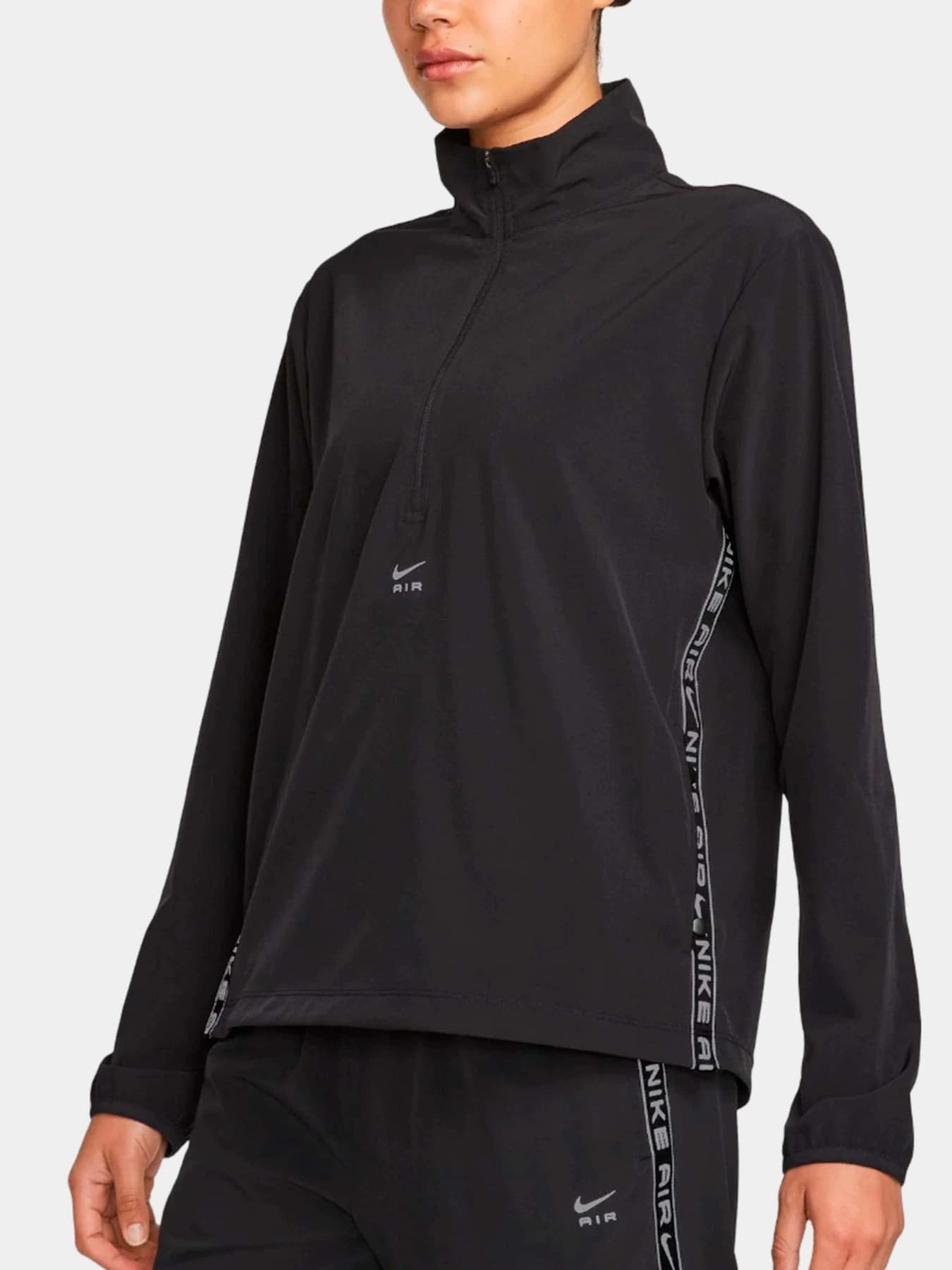 Куртки и дубленки NIKE модель FB7609-010