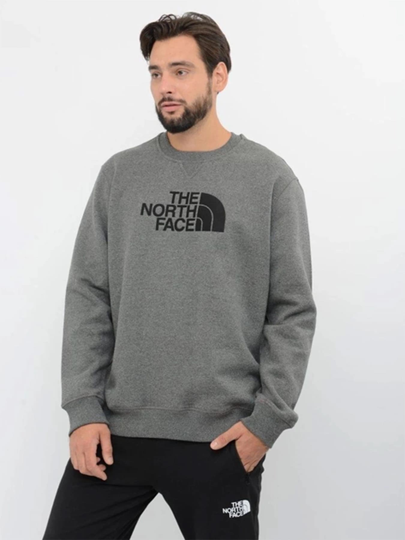 Худи и свитшоты The North Face модель NF0A4SVRGVD1