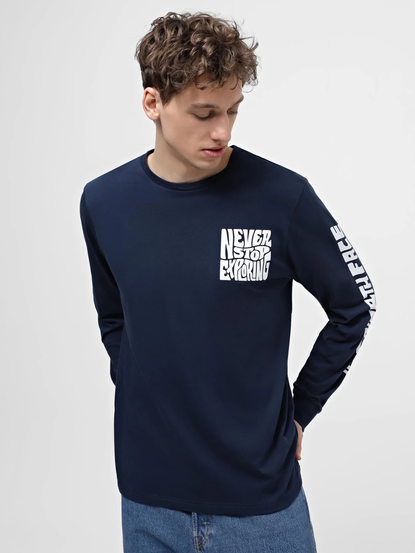 Худи и свитшоты The North Face модель NF0A87EM8K21