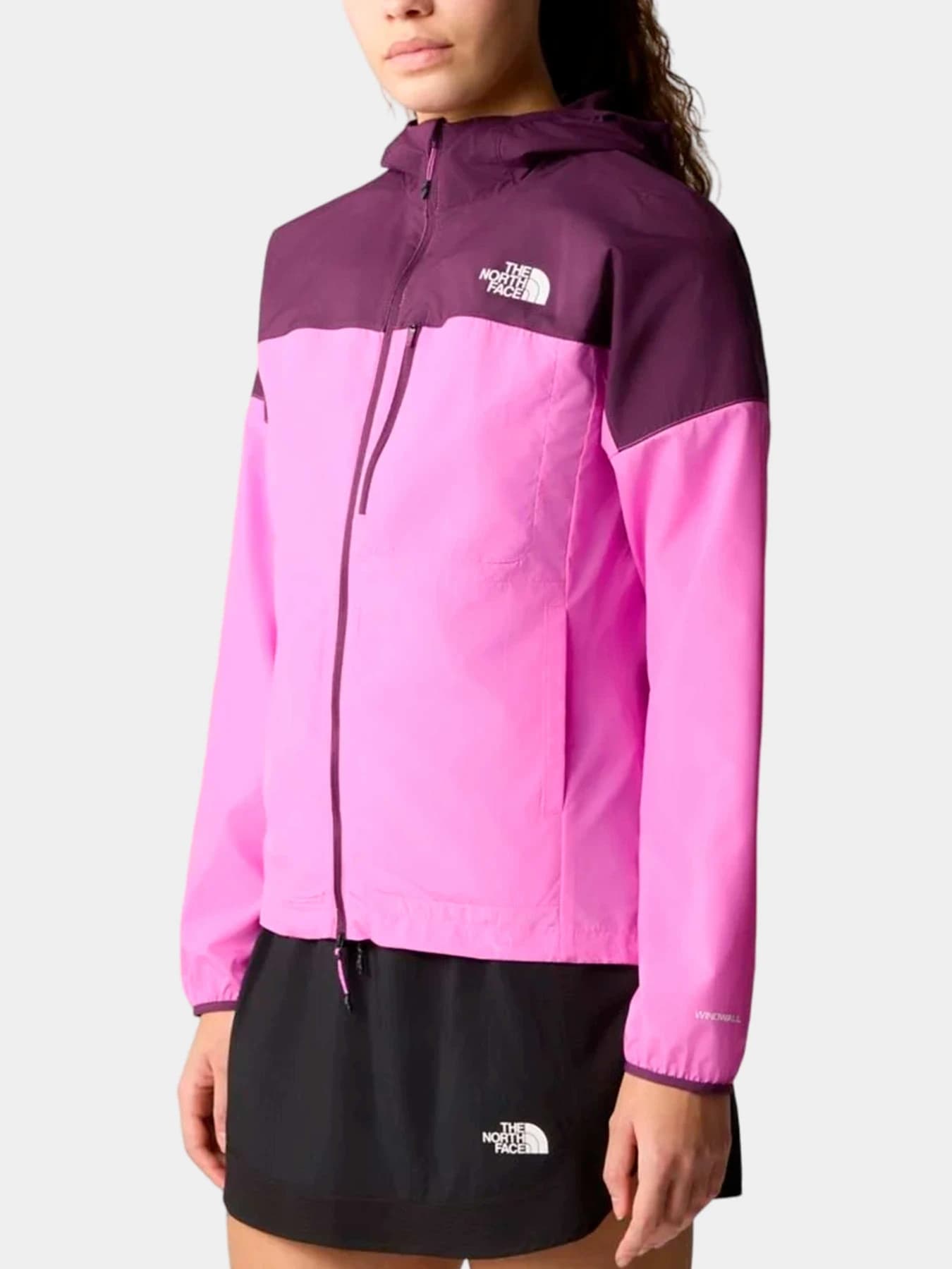 Куртки и дубленки The North Face модель NF0A8720ROP1