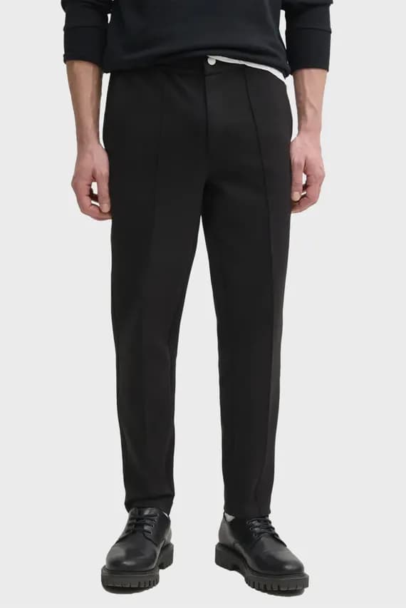 Штаны спортивные TECH INTERLOCK SWEATPANTS