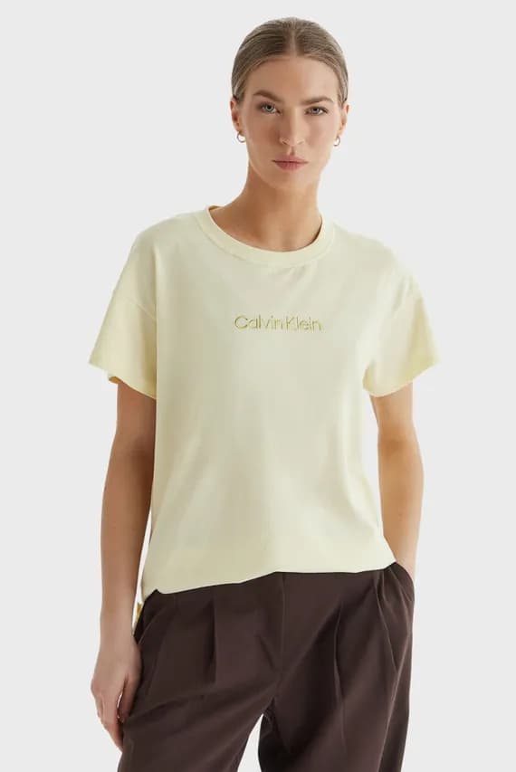 Футболка RELAXED TEE