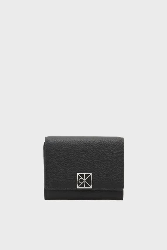 Кошелек EMBLEM HW PEBBLE TRIFOLD W ZIP