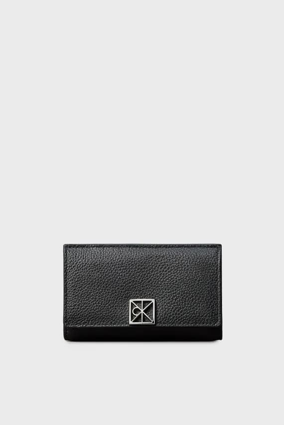 Кошелек EMBLEM HW PEBBLE SNAP CARDHOLDER